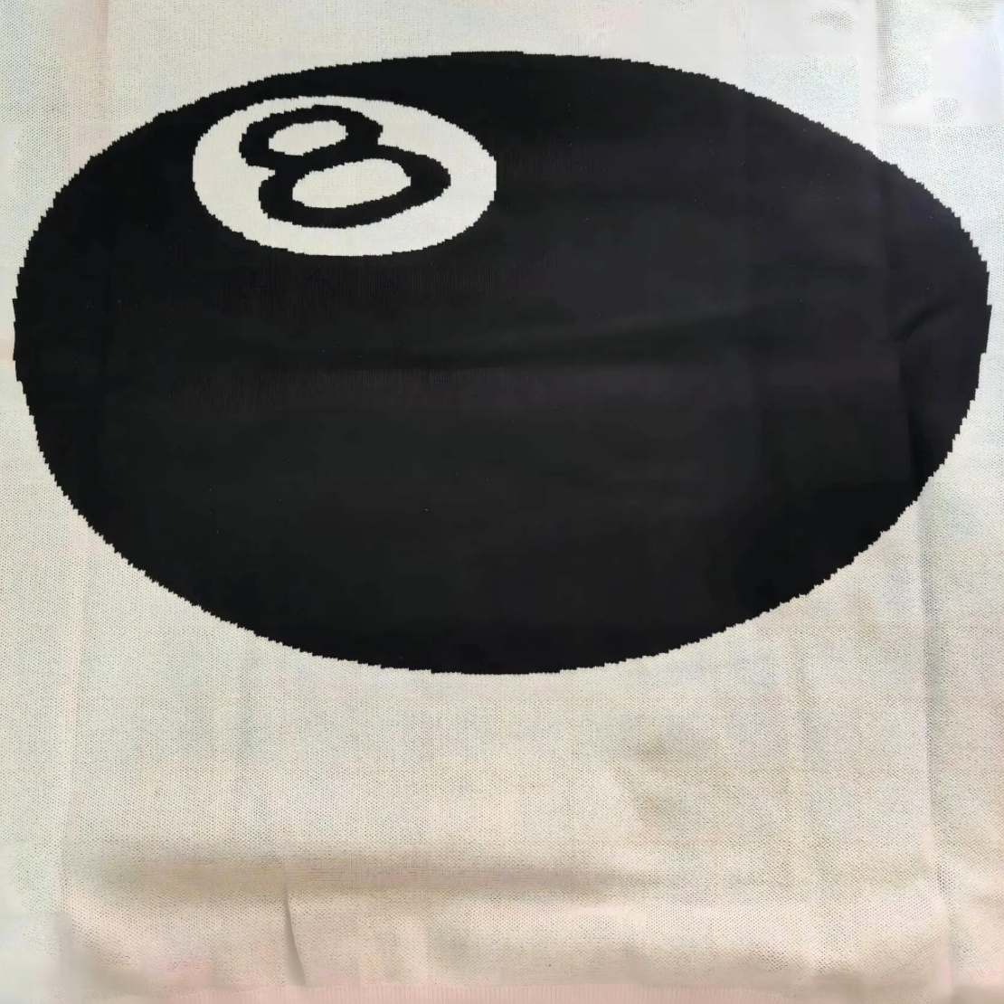 EIGHTBALL – KNIT SWEATER